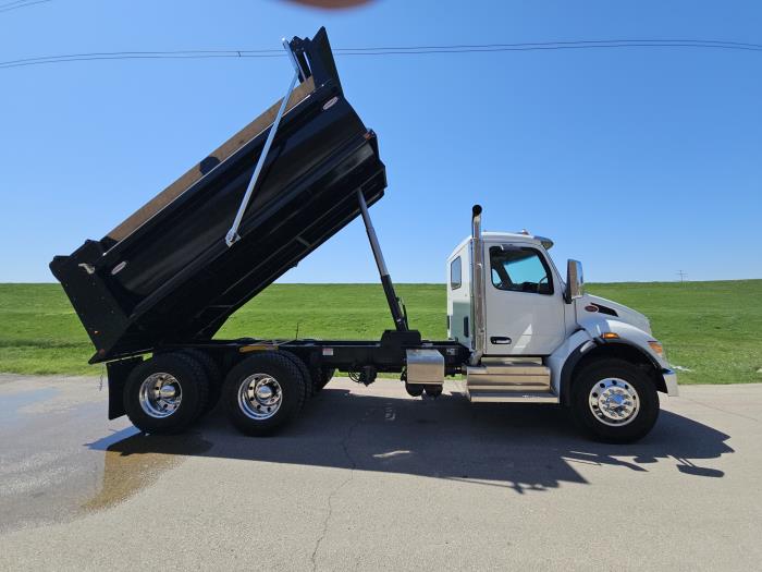 2026 Peterbilt 548-7