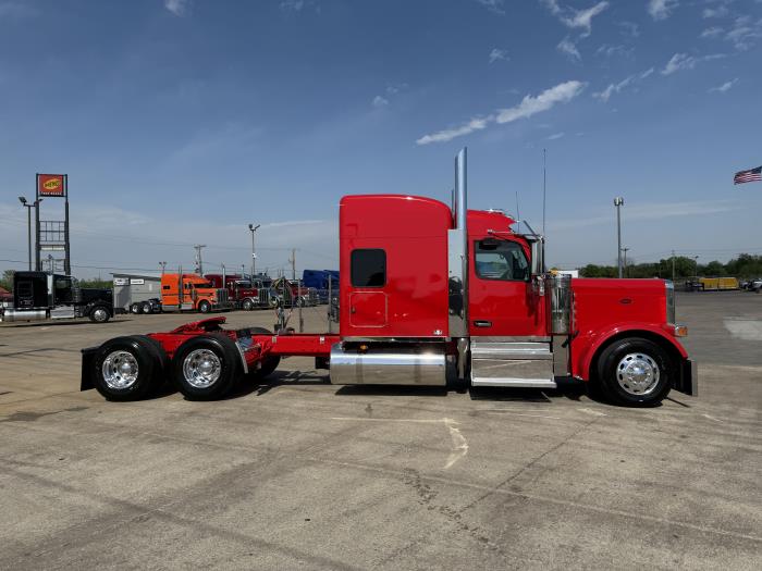 2026 Peterbilt 589-8