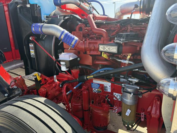2026 Peterbilt 589-15