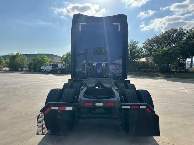 2022 Peterbilt 579-6