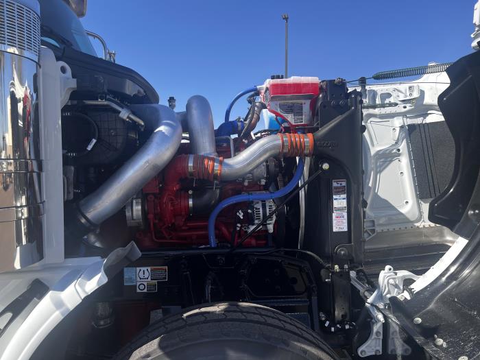 2026 Peterbilt 589-12