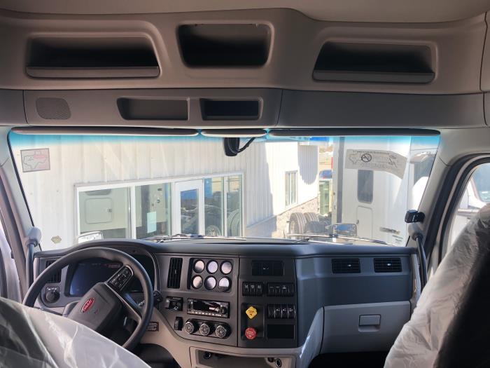 2024 Peterbilt 579-4
