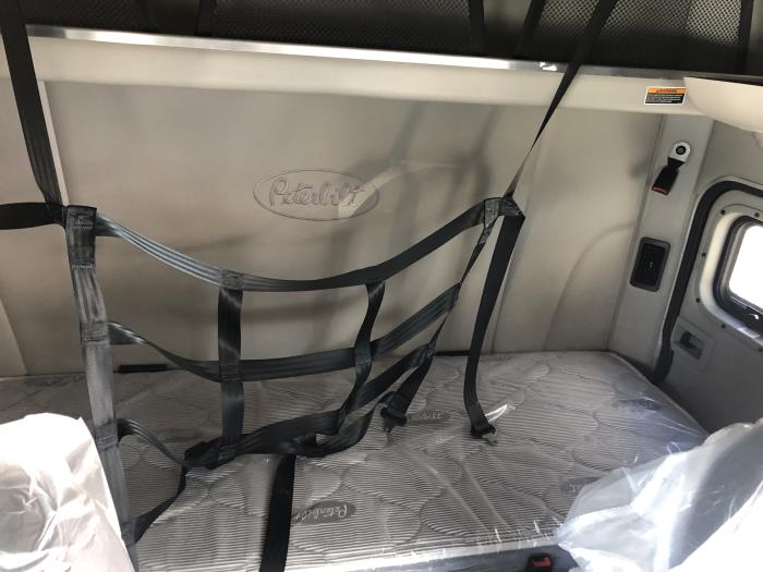 2024 Peterbilt 579-11
