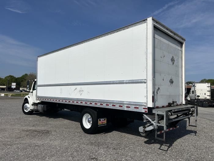 2018 Freightliner Business Class M2 106-3
