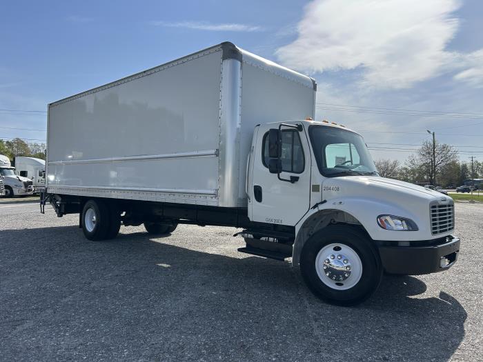 2018 Freightliner Business Class M2 106-7