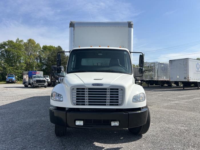 2018 Freightliner Business Class M2 106-8