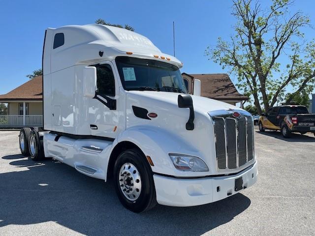 2022 Peterbilt 579-9