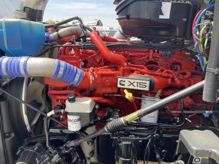 2022 Peterbilt 579-28