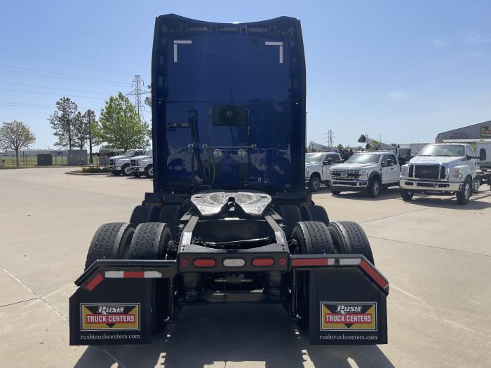 2022 Peterbilt 579-9