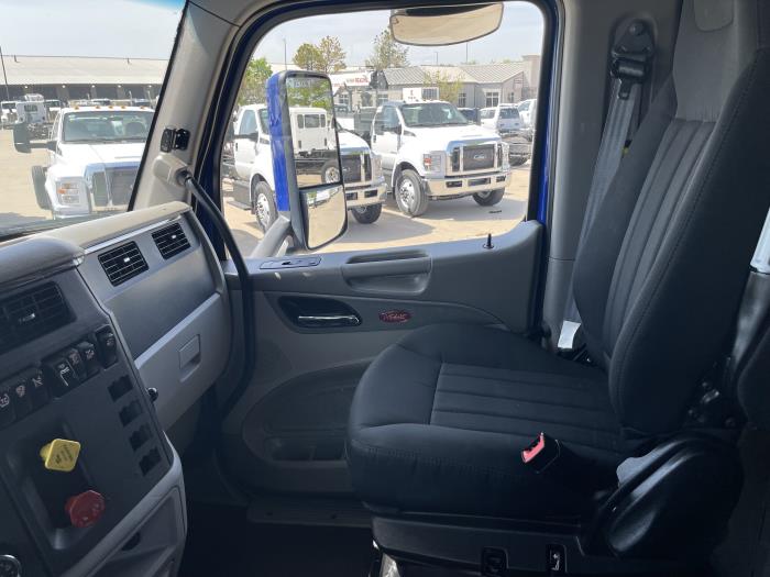 2022 Peterbilt 579-16