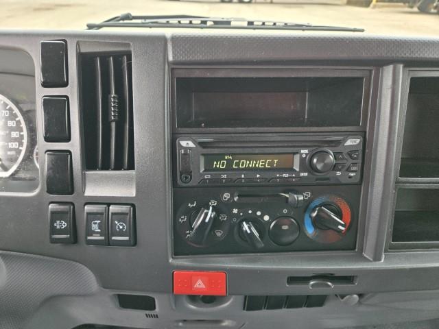2020 Isuzu NPR-XD-11