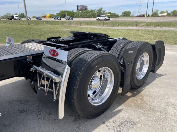 2026 Peterbilt 579-15