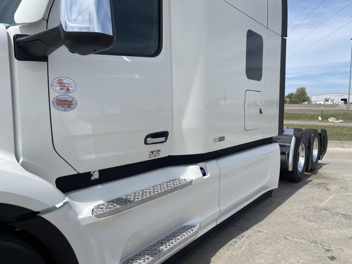 2026 Peterbilt 579-17