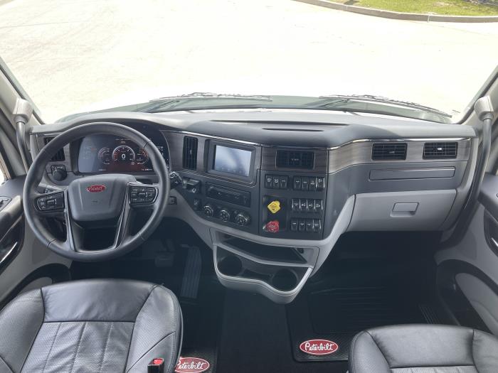 2026 Peterbilt 579-29