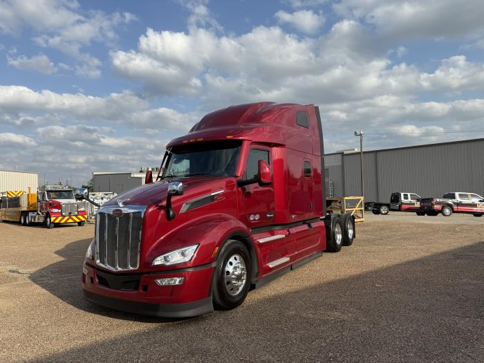 2026 Peterbilt 579-1