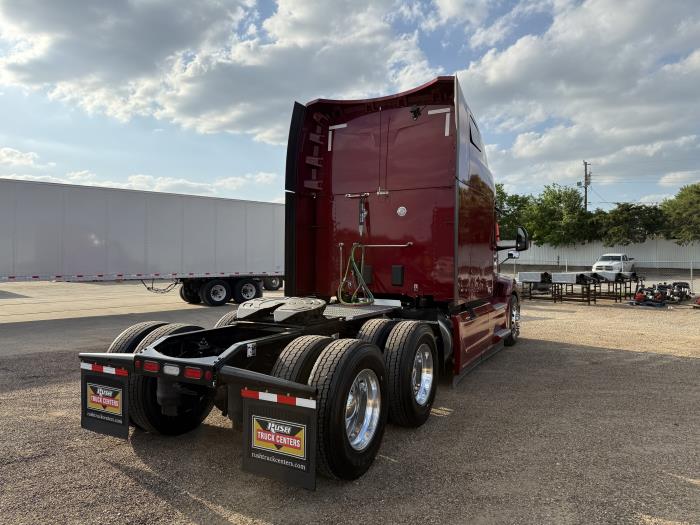 2026 Peterbilt 579-8