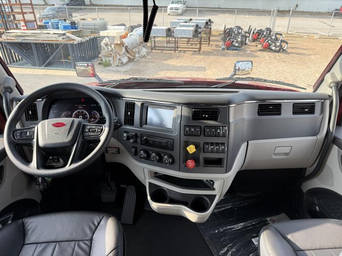 2026 Peterbilt 579-56
