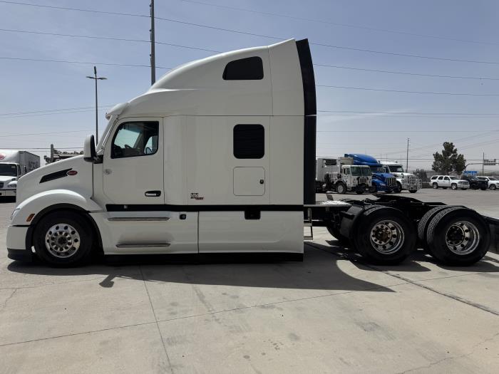 2024 Peterbilt 579-8