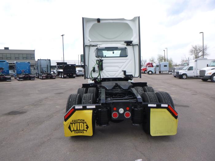 2020 International LT625-6