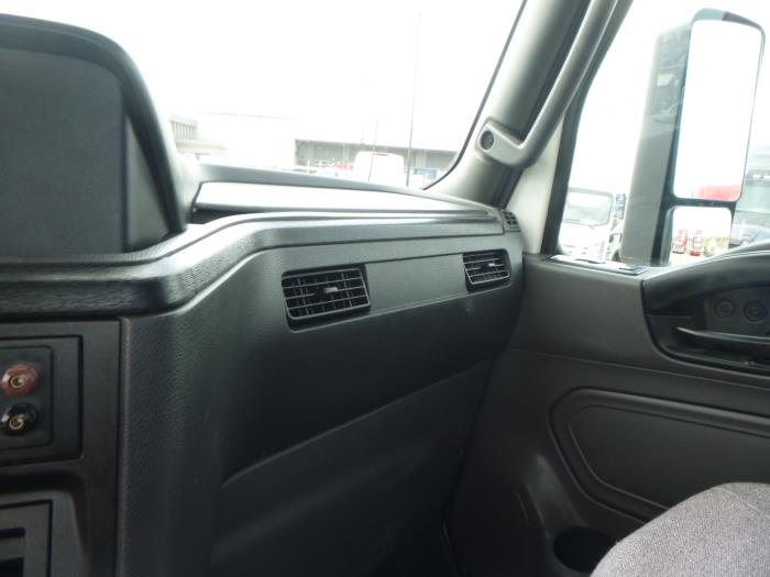 2020 International LT625-21