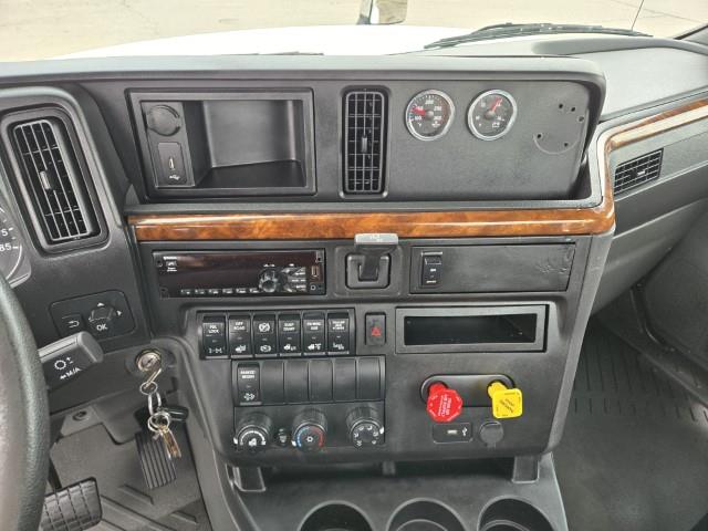 2019 International LT625-8