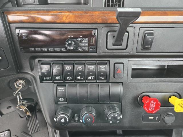 2019 International LT625-9