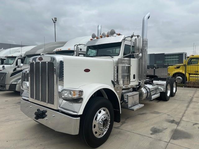 2021 Peterbilt 389-1