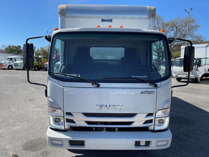 2024 Isuzu NPR-6