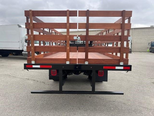 2021 Freightliner Business Class M2 106-4