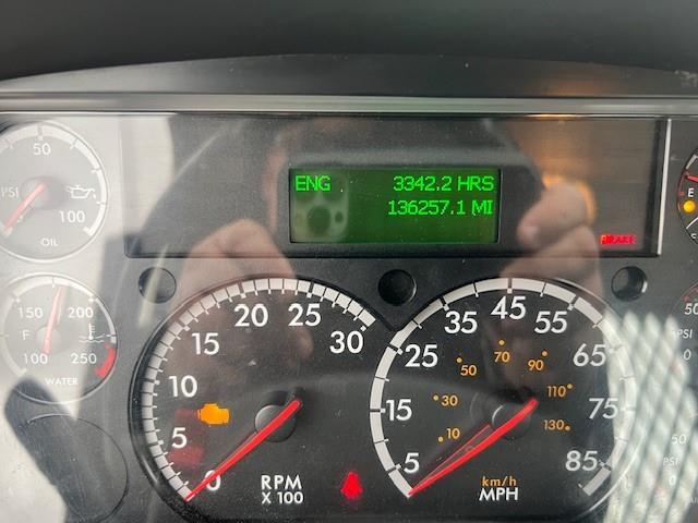 2021 Freightliner Business Class M2 106-10