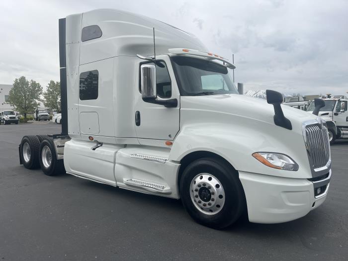 2023 International LT625-3