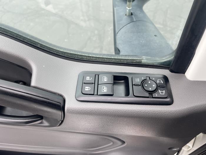 2023 International LT625-15