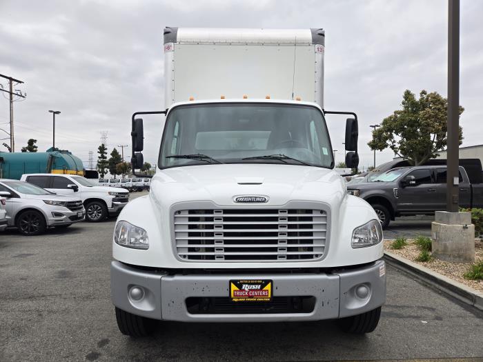 2022 Freightliner Business Class M2 106-6