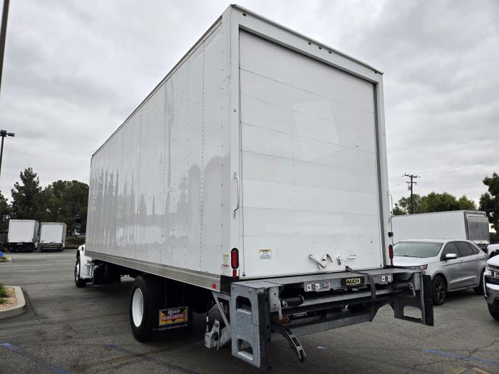 2022 Freightliner Business Class M2 106-10
