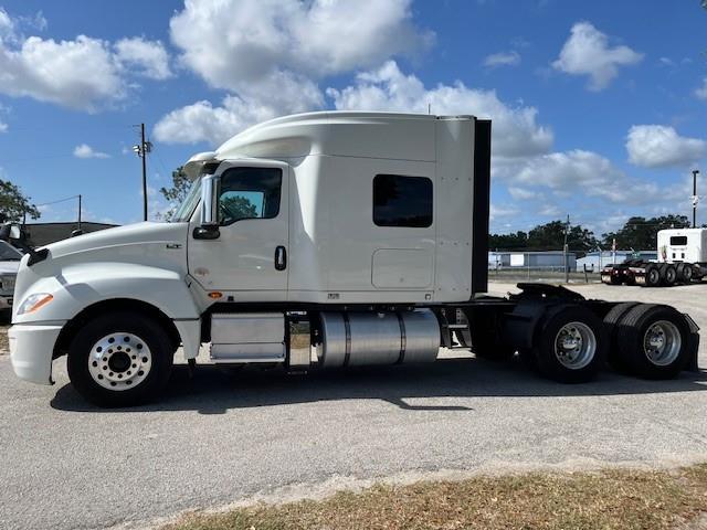 2021 International LT625-6