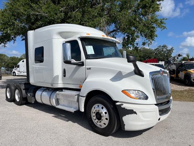 2021 International LT625-12