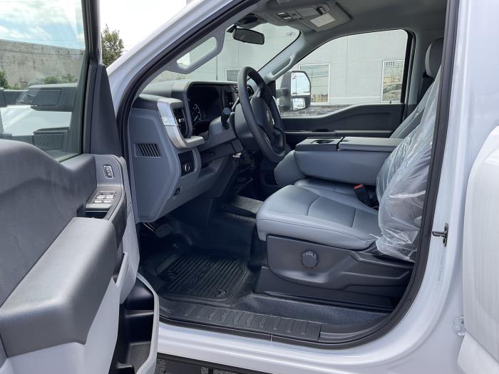 2025 Ford F-350-15
