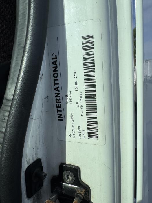 2020 International LT625-14