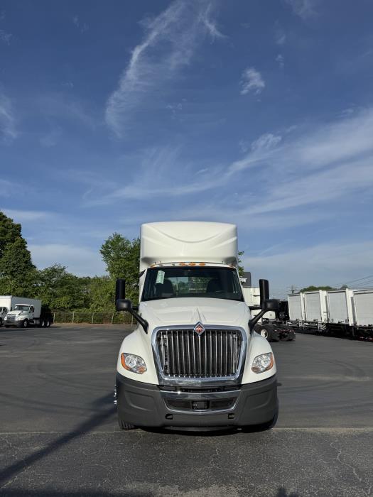 2020 International LT625-8