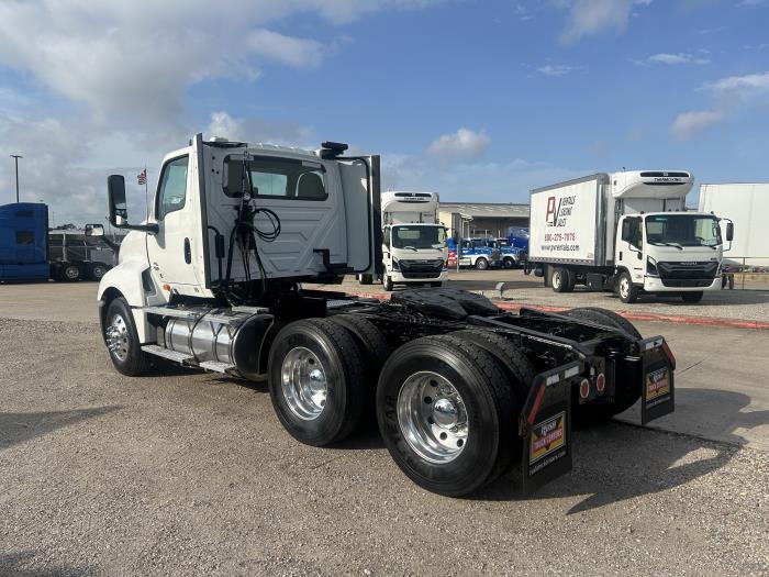 2019 International LT625-3