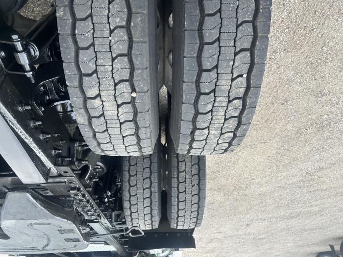 2019 International LT625-12