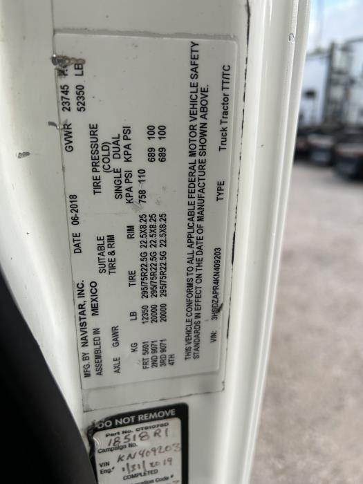2019 International LT625-25