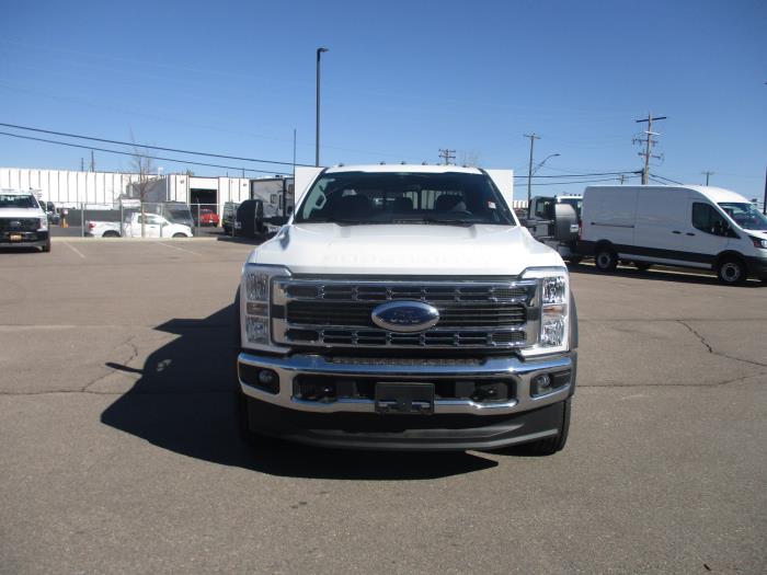 2025 Ford F-550-1