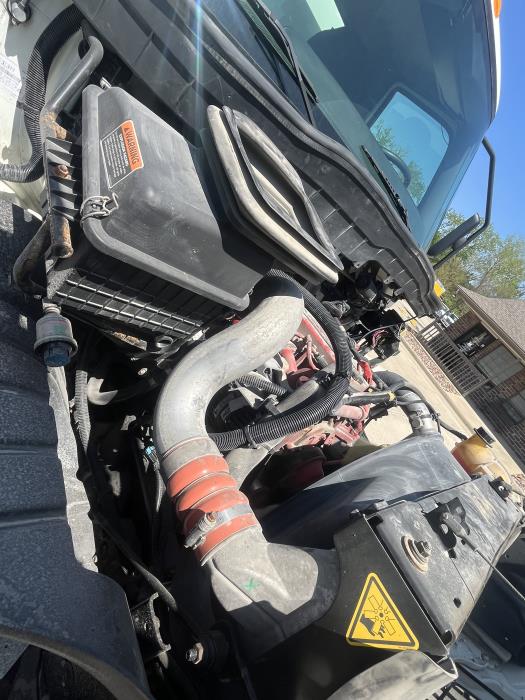 2019 International MV607-8