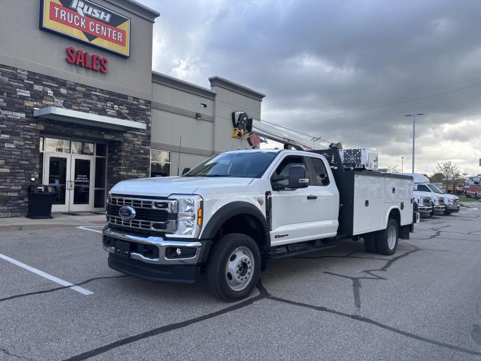 2024 Ford F-550-3