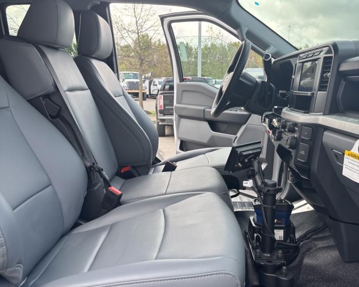 2024 Ford F-550-22