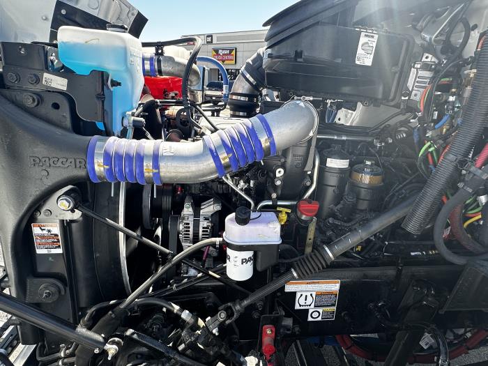 2025 Peterbilt 567-7