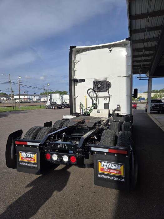 2021 Kenworth T680-4