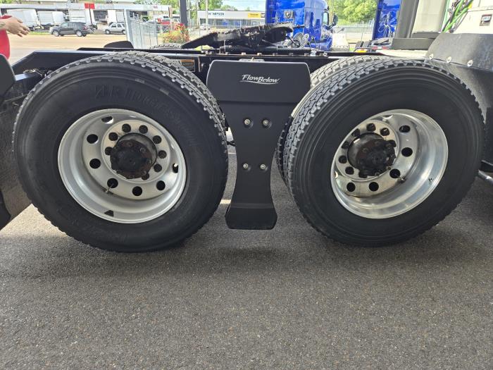 2021 Kenworth T680-13