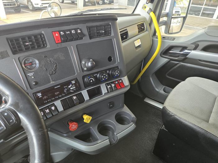2021 Kenworth T680-16